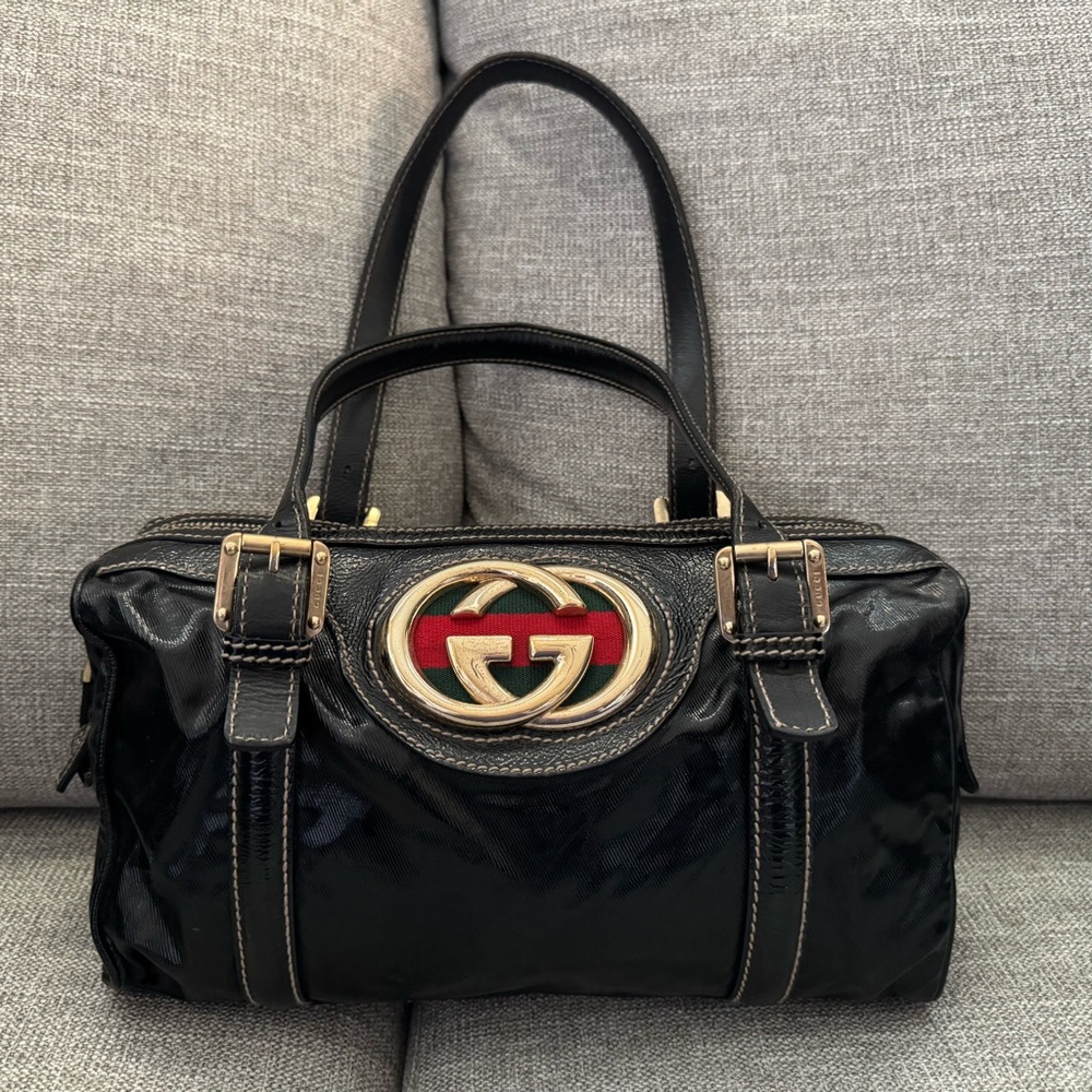 GUCCI Brit Black Patent Dialux Leather Bag